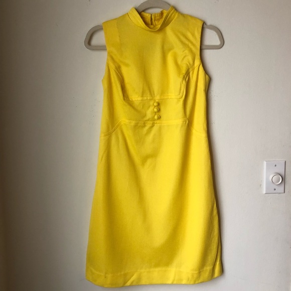 Vintage 1960’s Mellow Yellow shift dress - Picture 1 of 5